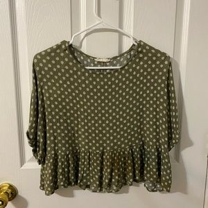 Green floral top
